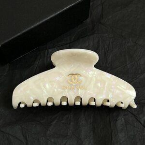 Chanel hairpin